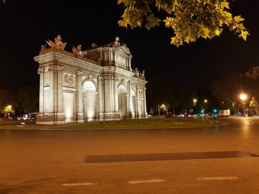 #Madrid Centro. 3D. Gran Via. Callao.Puerta Del Sol Kültér fotó